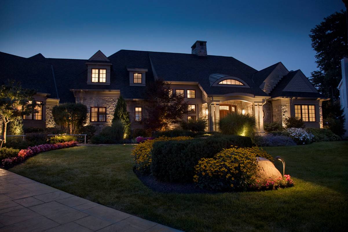 Outdoor Landscape Lighting Ideas