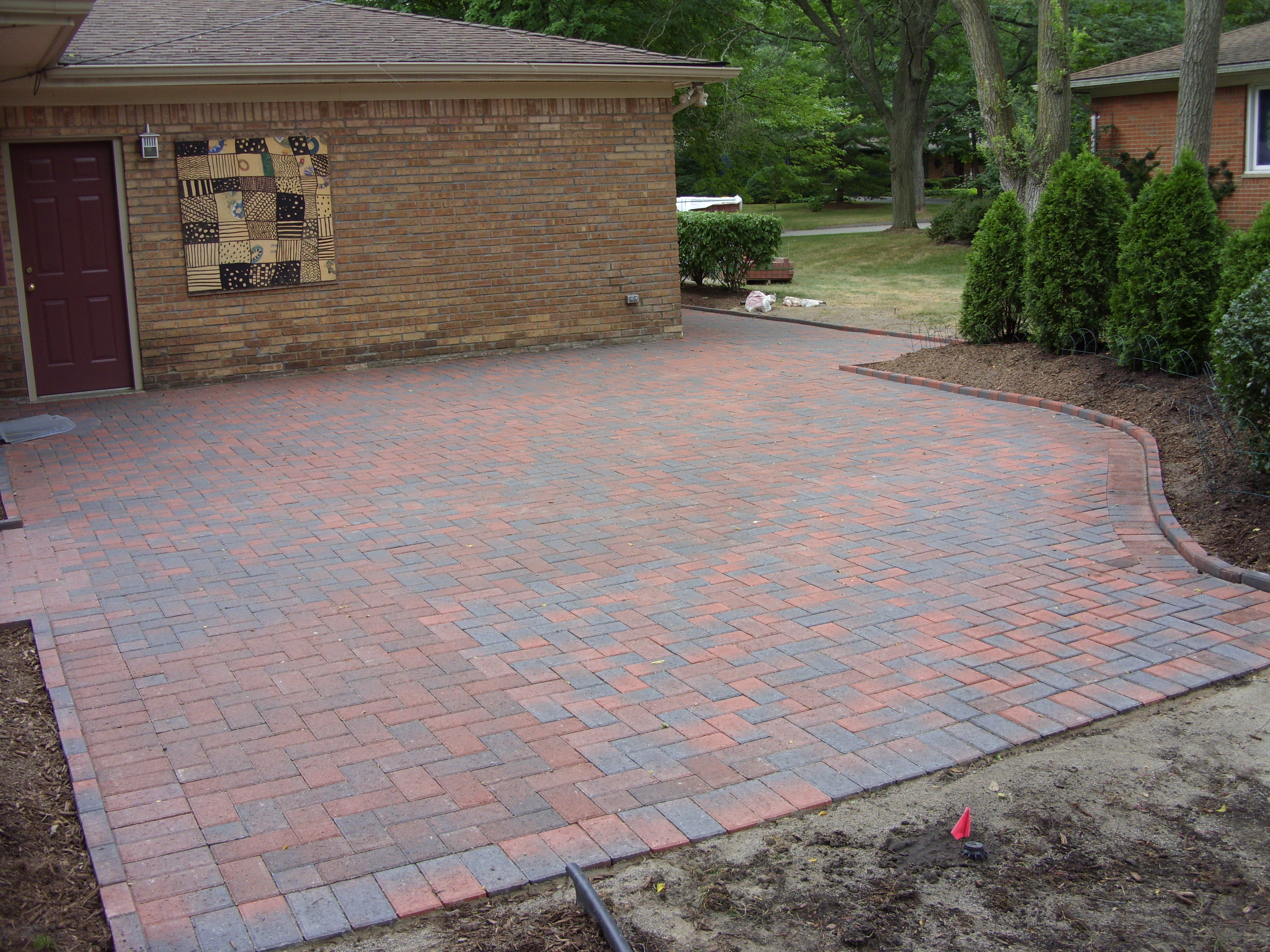 Brick Patio, brick pavers, brick paving, birmingham, royal oak 